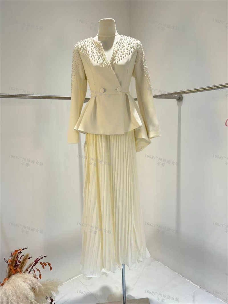 Elegant Pearls Beige Prom Dres - огляд і ціна Women Formal Party Wear Dress